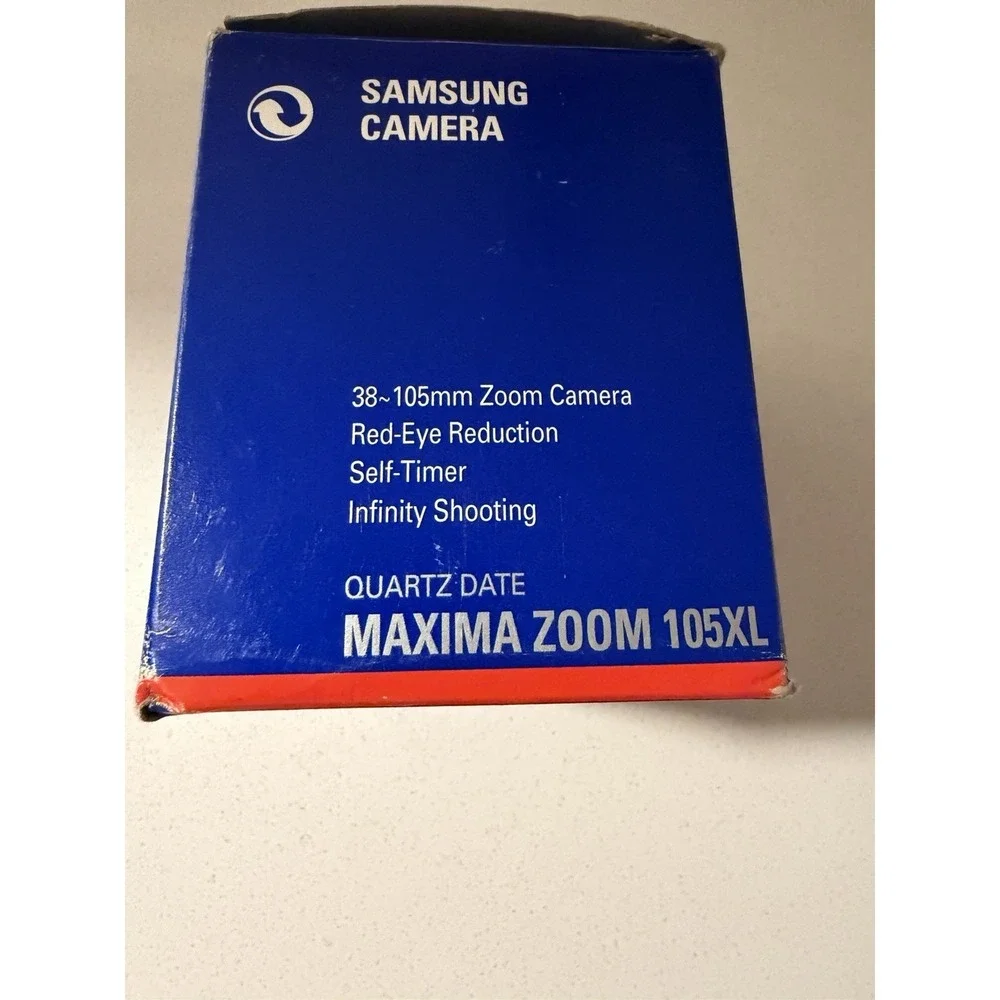 Samsung Maxima Zoom 105 XL 35mm Camera Point & Shoot 38-105mm Powers On